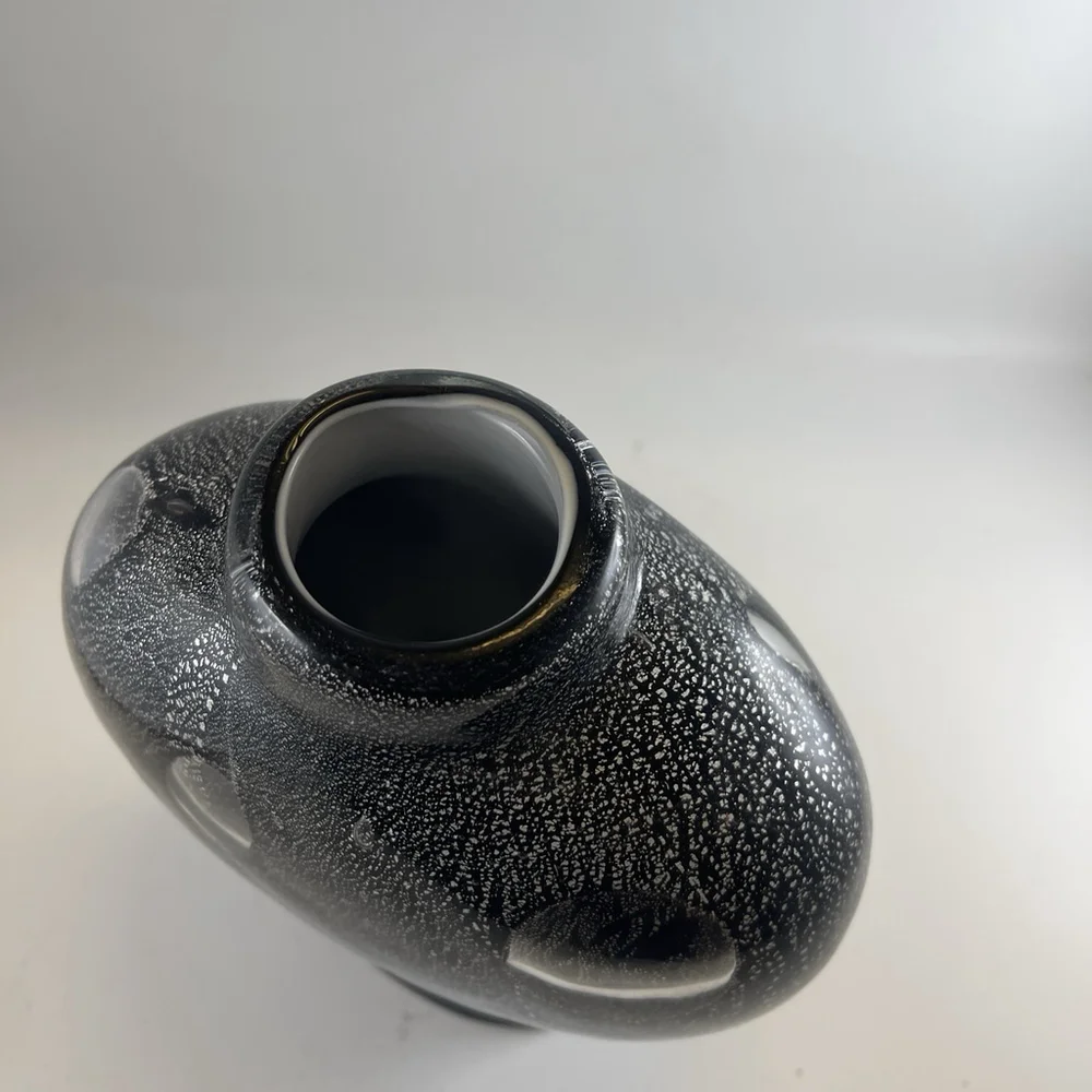 Dale Tiffany Black Widow Art Glass Vase, Original Sticker